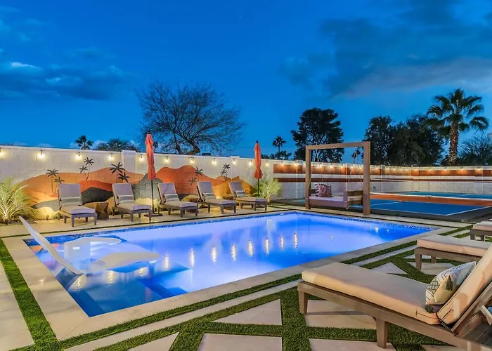 7br Lux Pool & Pickleball Oasis W/speakeasy *